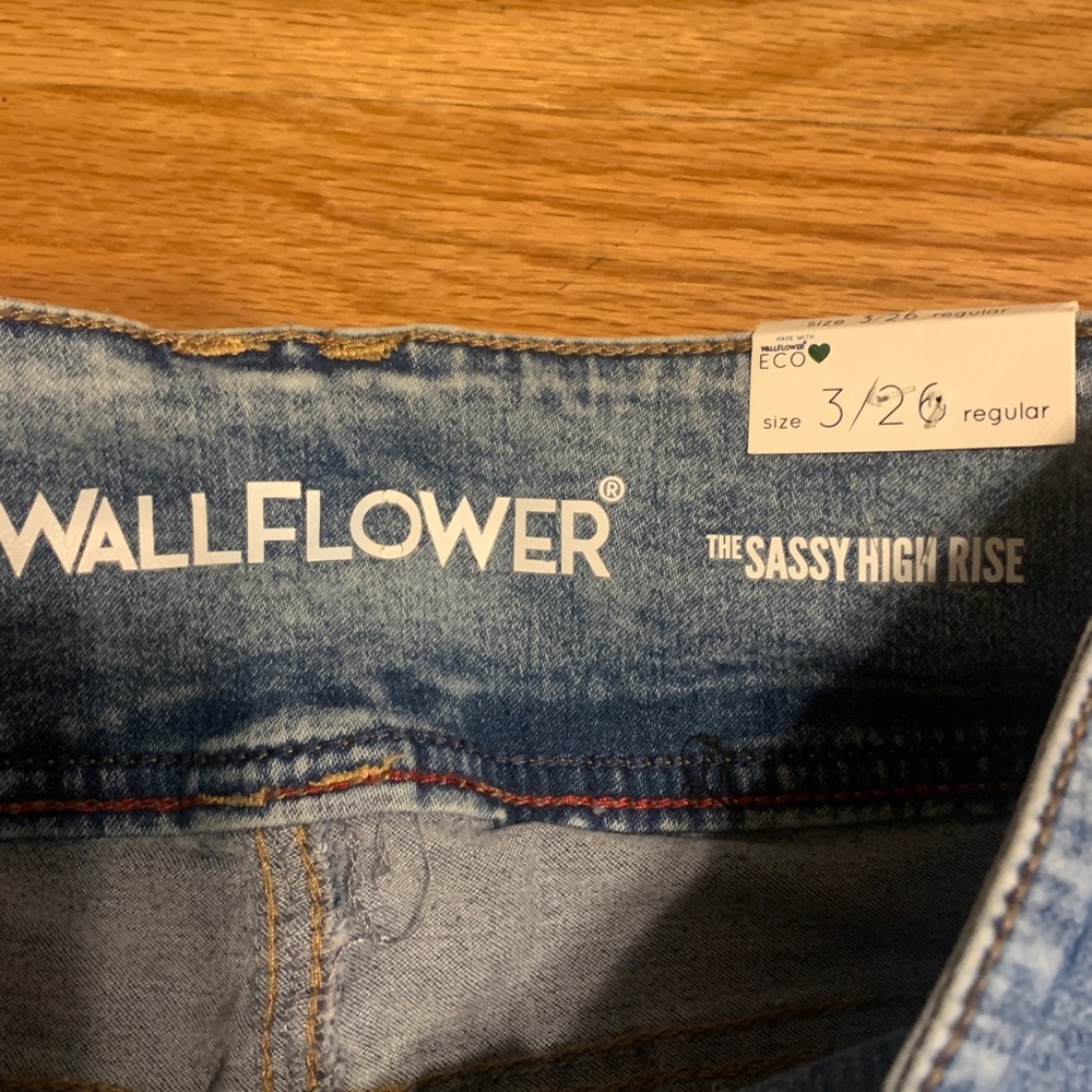 Wallflower high rise skinny jeans - Picture 4 of 6